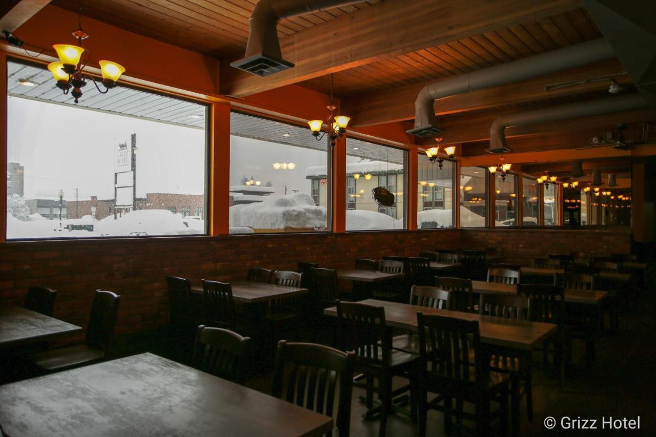 Grizz Hotel Revelstoke Dış mekan fotoğraf